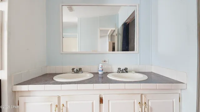 $120,000 | 696 Smokehouse Lake Road, Ponce de Leon, FL 32455