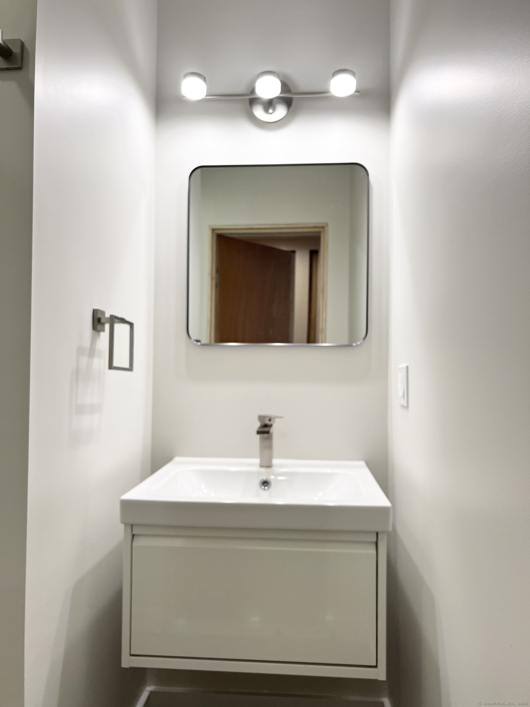 179 Butternut Street, Unit F Middletown, CT 06457 - Photo 27 of 40