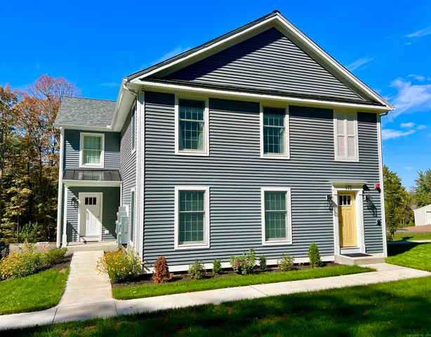 $1,950 | 179 Butternut Street, Unit F, Middletown, CT 06457