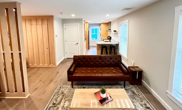 $1,950 | 179 Butternut Street, Unit F, Middletown, CT 06457