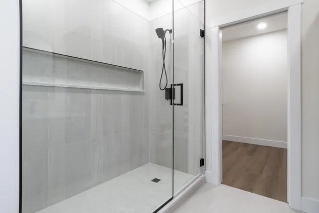 $699,900 | 6952 East E Avenue, Richland, MI 49083