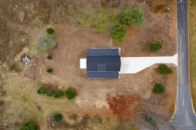 $699,900 | 6952 East E Avenue, Richland, MI 49083