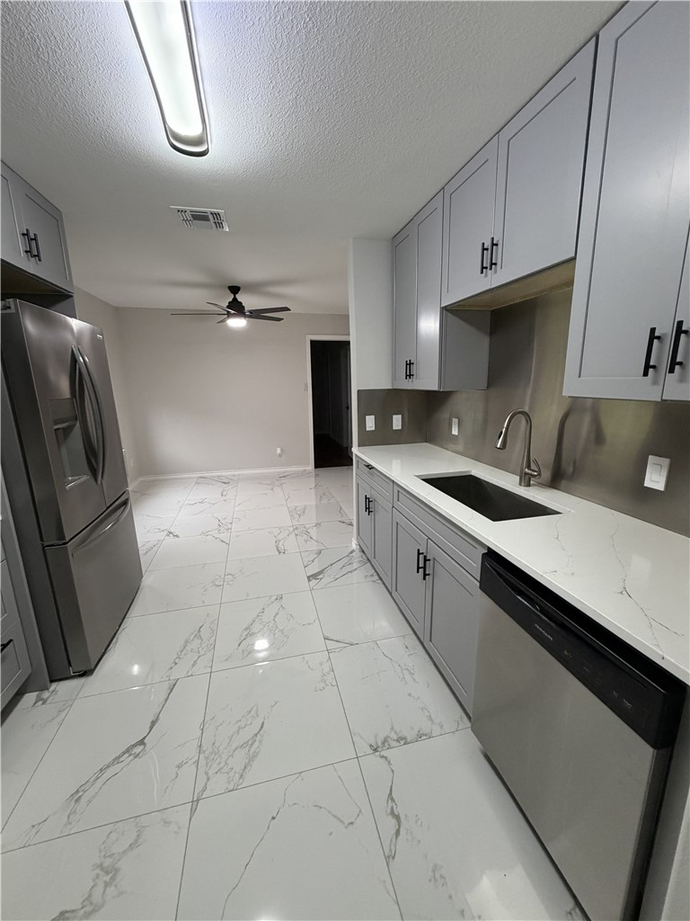 2839 Mckinzie Road, Unit 4 Corpus Christi, TX 78410 - Photo 11 of 31