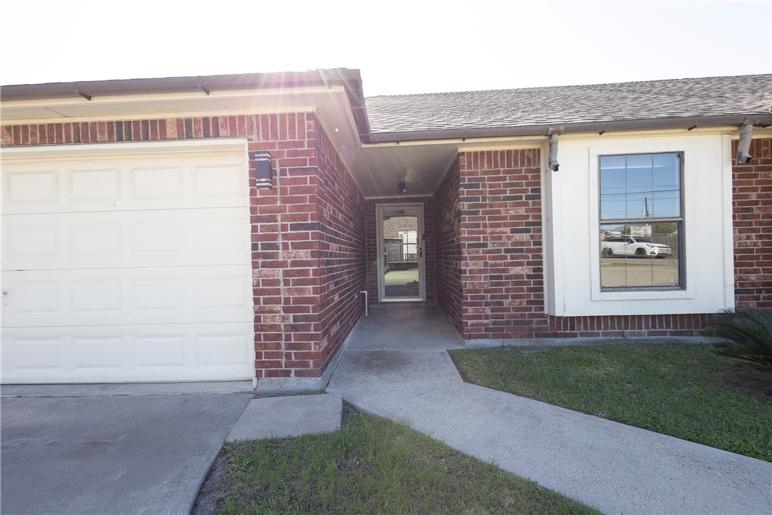 2839 Mckinzie Road, Unit 4 Corpus Christi, TX 78410 - Photo 2 of 23