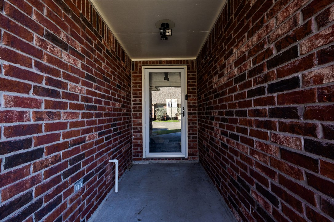 2839 Mckinzie Road, Unit 4 Corpus Christi, TX 78410 - Photo 4 of 23