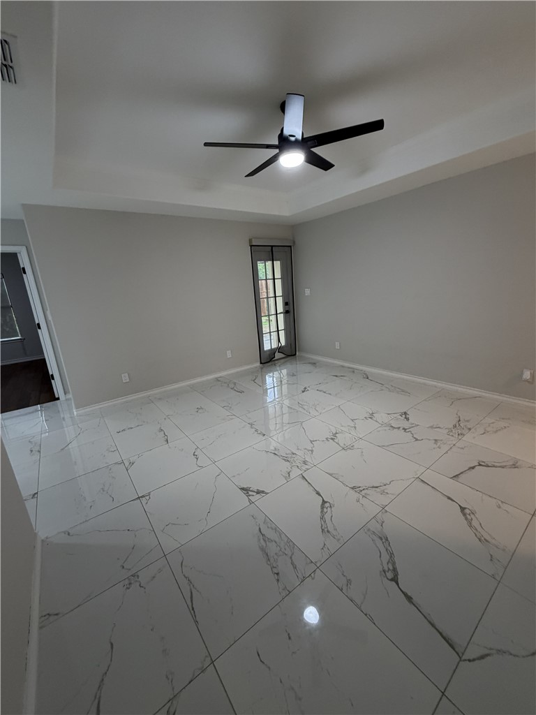 2839 Mckinzie Road, Unit 4 Corpus Christi, TX 78410 - Photo 5 of 31