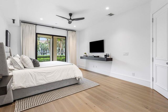 $5,999,000 | 7383 Orangewood Lane, Unit 501, Boca Raton, FL 33433