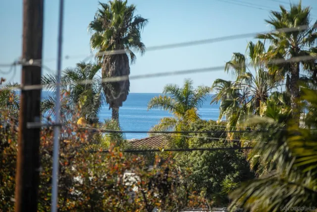 $3,500 | 210 A Street, Unit 11, Encinitas, CA 92024