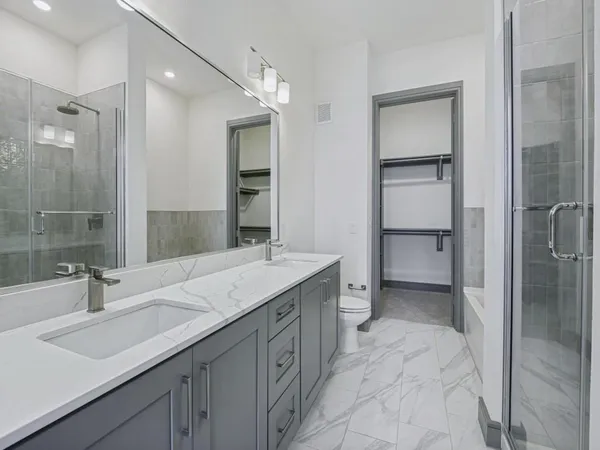 $2,300 | 2700 Old Denton Road, Unit 4427, Carrollton, TX 75007