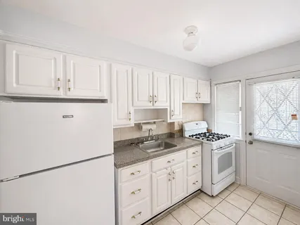 $325,000 | 3229 12th Place Southeast, Washington, DC 20032