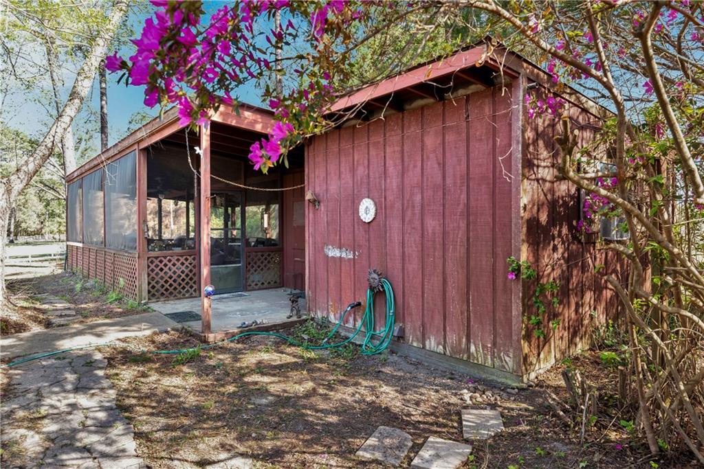 1223 Wire Road West Perkinston, MS 39573 - Photo 12 of 44