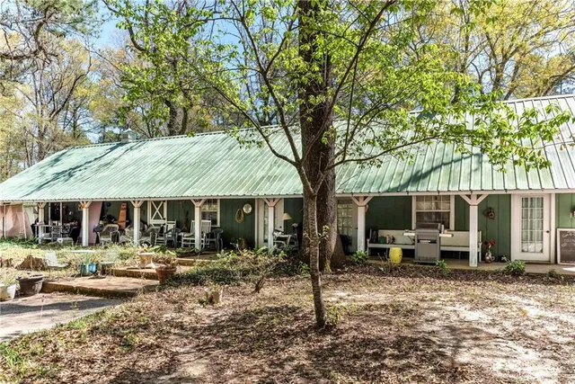 $2,400,000 | 1223 Wire Road West, Perkinston, MS 39573