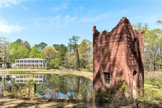 $2,400,000 | 1223 Wire Road West, Perkinston, MS 39573