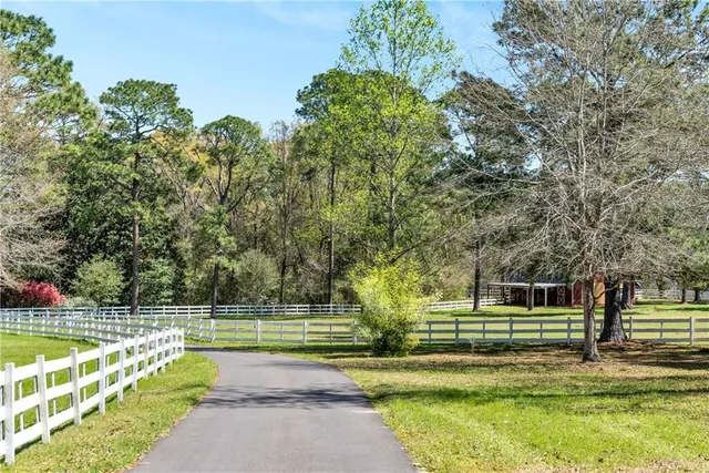 $2,400,000 | 1223 Wire Road West, Perkinston, MS 39573