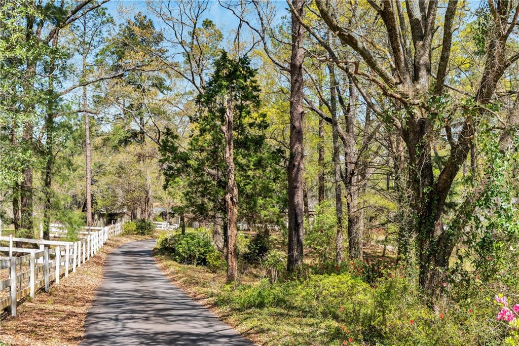 1223 Wire Road West Perkinston, MS 39573 - Photo 20 of 44