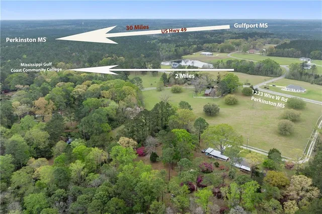 $2,400,000 | 1223 Wire Road West, Perkinston, MS 39573