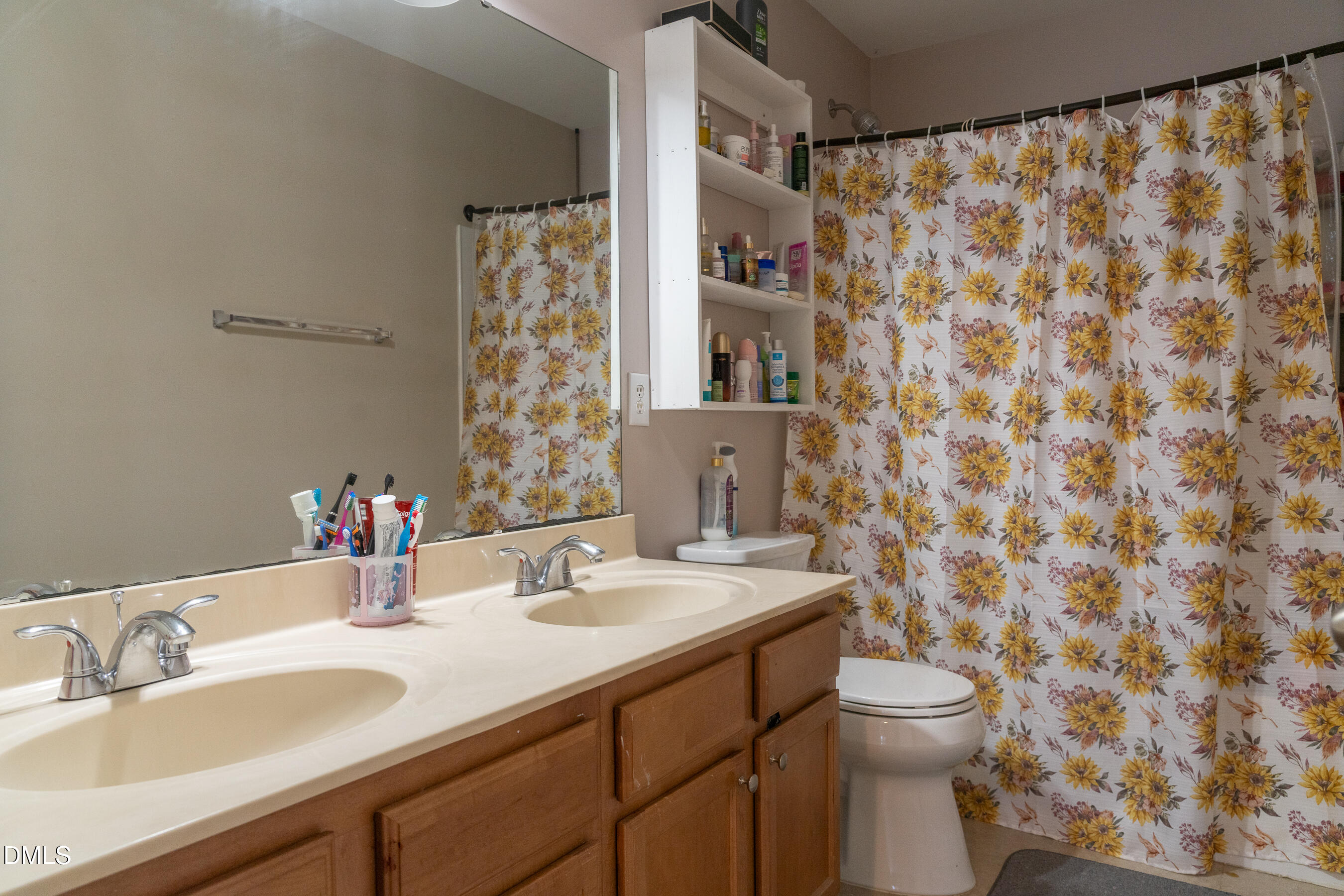3304 Mackinac Island Lane Raleigh, NC 27610 - Photo 13 of 30 Guess bath upstais
