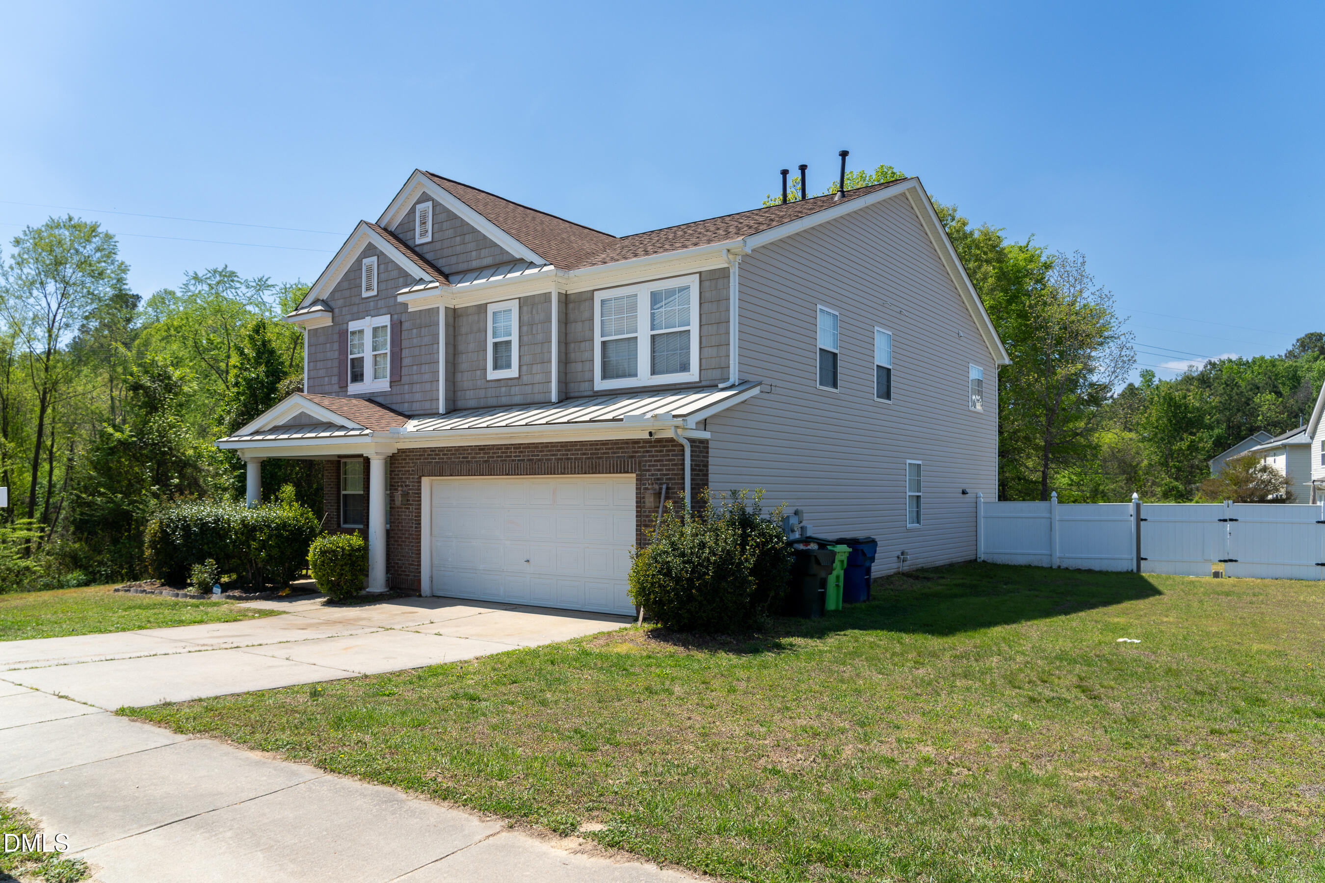 3304 Mackinac Island Lane Raleigh, NC 27610 - Photo 28 of 30 (Upload-from-mobile-1776808394)3_siding