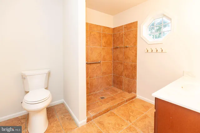 $414,900 | 30997 Oak Leaf Drive, Lewes, DE 19958