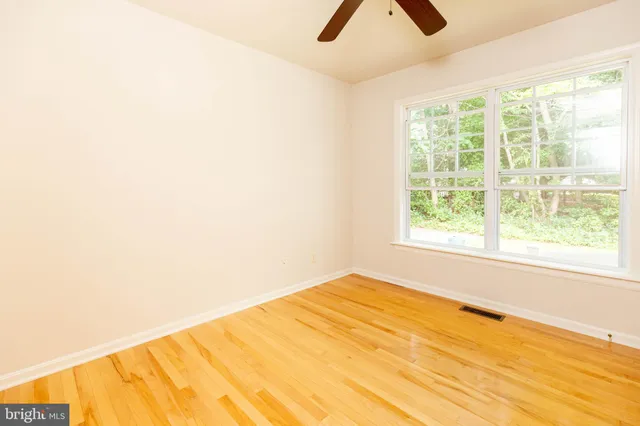 $414,900 | 30997 Oak Leaf Drive, Lewes, DE 19958