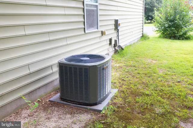 $414,900 | 30997 Oak Leaf Drive, Lewes, DE 19958