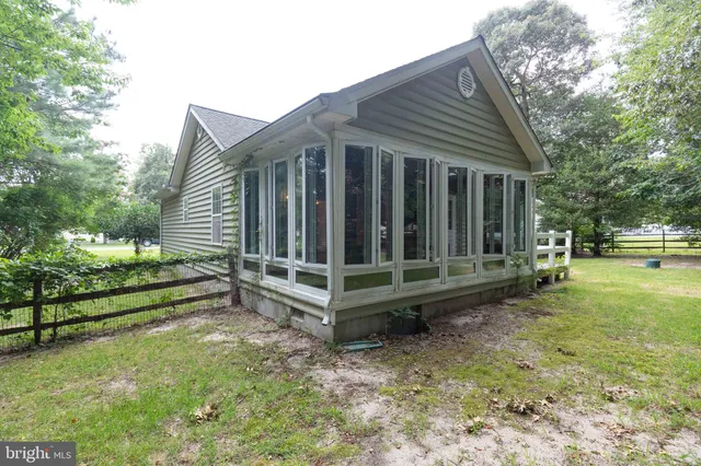 $414,900 | 30997 Oak Leaf Drive, Lewes, DE 19958