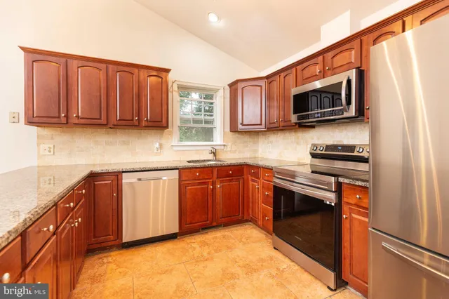 $414,900 | 30997 Oak Leaf Drive, Lewes, DE 19958