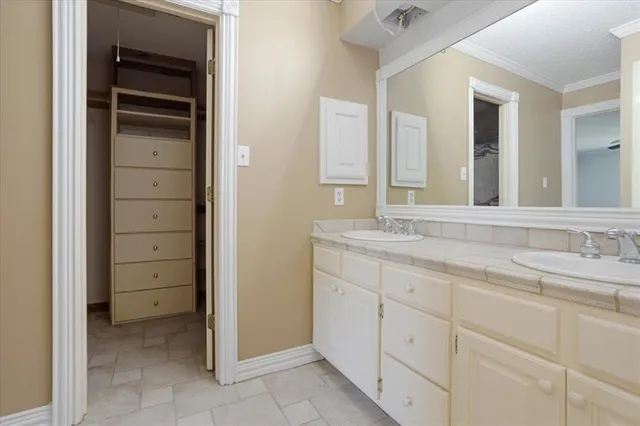 $695,000 | 516 Stark Lane, Sherman, TX 75090