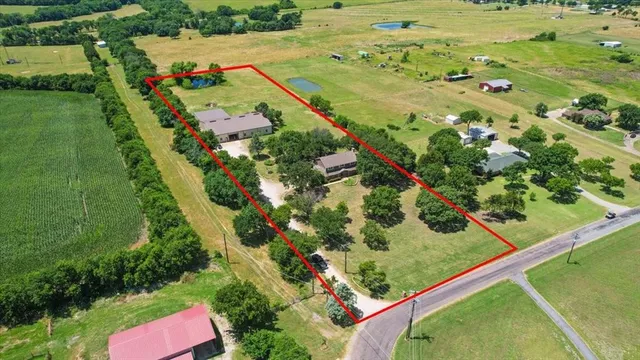 $695,000 | 516 Stark Lane, Sherman, TX 75090