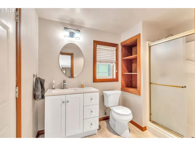 $850,000 | 12650 Southeast Staley Avenue, Damascus, OR 97089