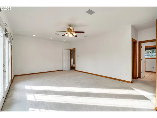 $850,000 | 12650 Southeast Staley Avenue, Damascus, OR 97089