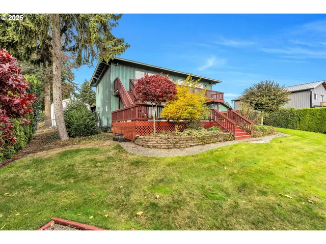 $850,000 | 12650 Southeast Staley Avenue, Damascus, OR 97089