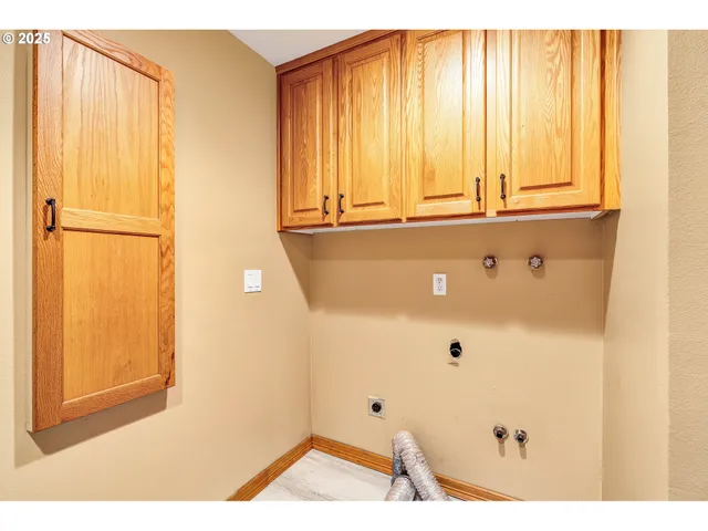 $850,000 | 12650 Southeast Staley Avenue, Damascus, OR 97089