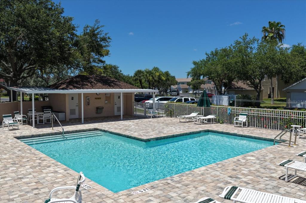 6330 99th Way North, Unit 14D Seminole, FL 33708 - Photo 31 of 35