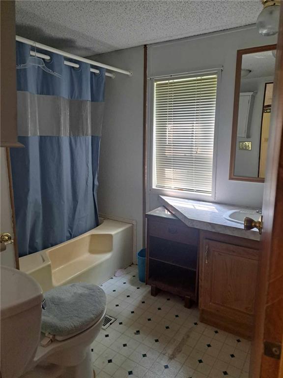 44 Adams Street McDonald, PA 15057 - Photo 14 of 30 a bathroom with a sink a toilet bathtub and mirror