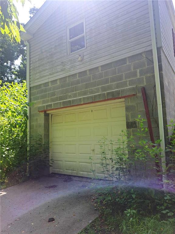 44 Adams Street McDonald, PA 15057 - Photo 4 of 30 a view of a backyard of the house