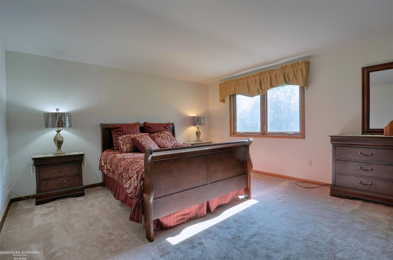 1800 North Adams Road Rochester Hills, MI 48306 - Photo 29 of 43