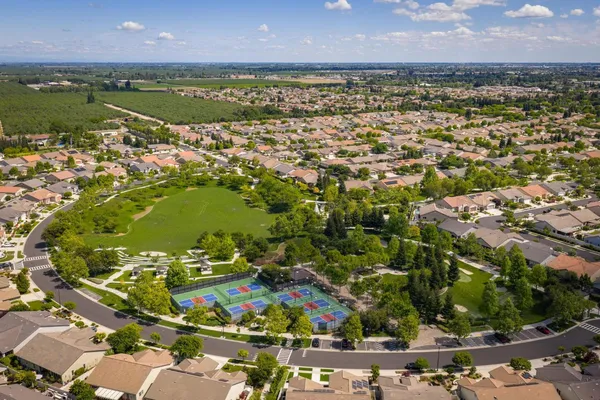 $529,000 | 2904 Cotton Briar Lane, Manteca, CA 95336