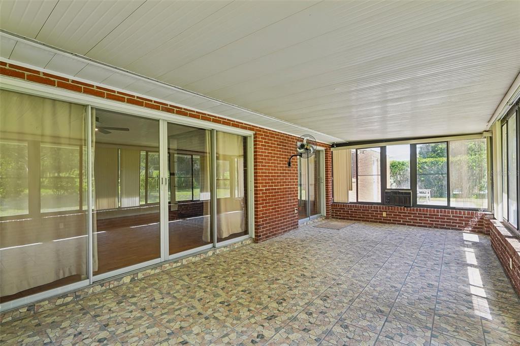 6827 Southwest 35th Way Gainesville, FL 32608 - Photo 35 of 51