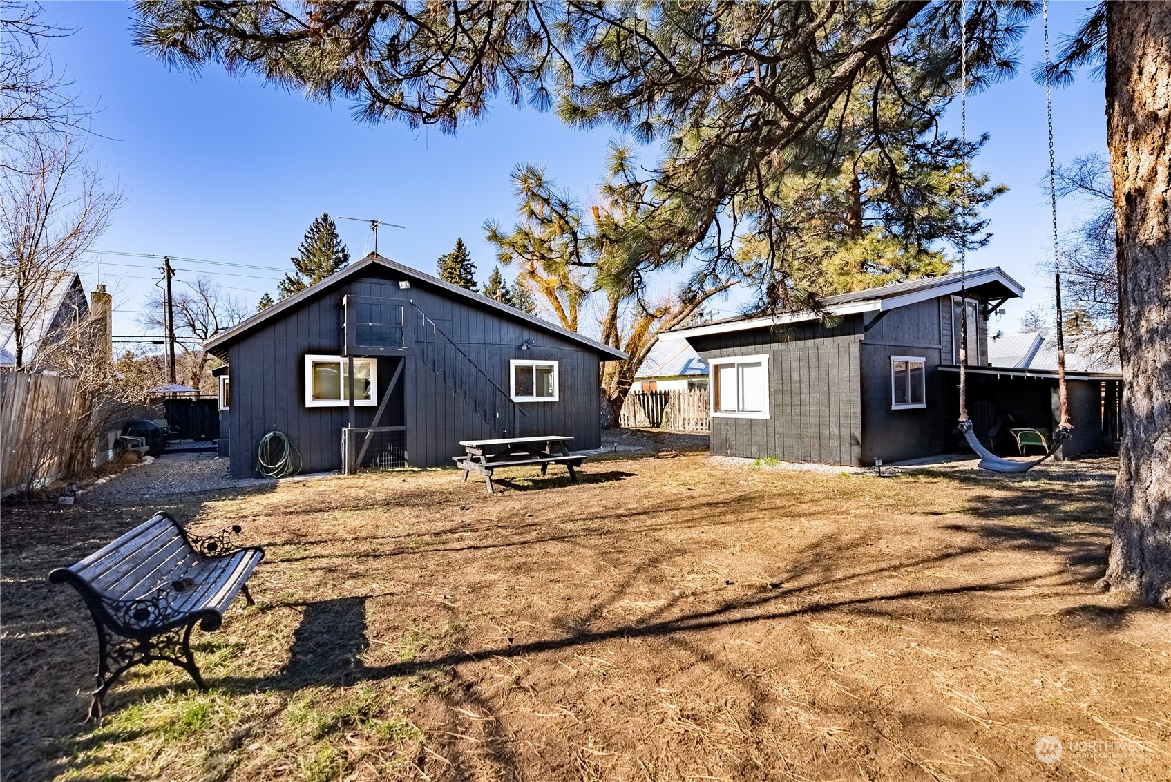 238 Castle Avenue Winthrop, WA 98862 - Photo 31 of 40 a house with a outdoor space