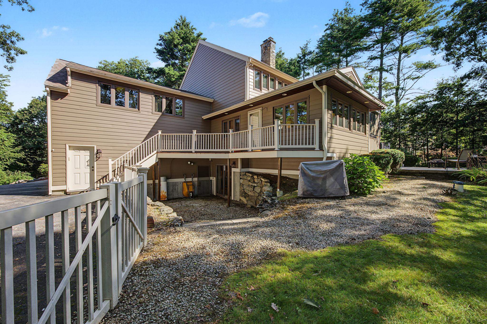 17 Galway Road Windham, NH 03087 - Photo 58 of 60 Gallery Image 58