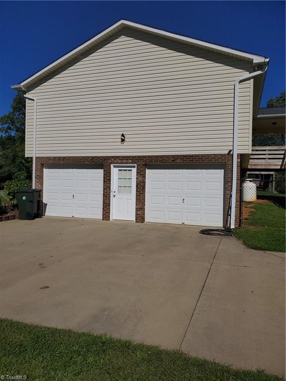 139 Page Farm Road Mount Airy, NC 27030 - Photo 3 of 10 Gallery Image 3