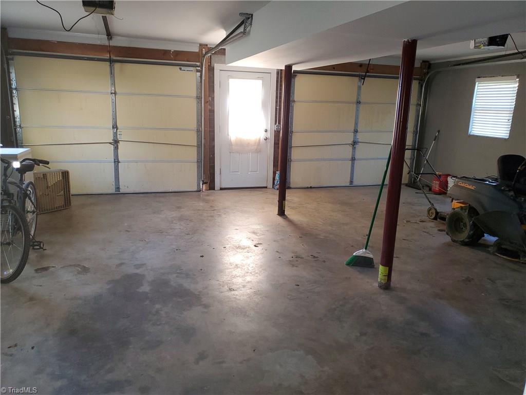 139 Page Farm Road Mount Airy, NC 27030 - Photo 4 of 10 Gallery Image 4