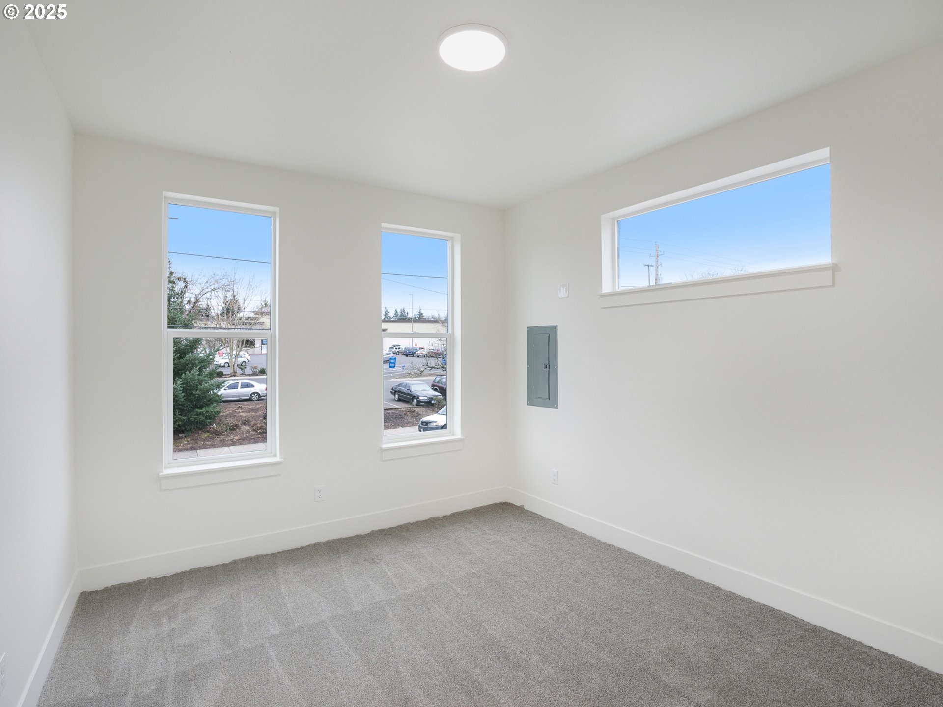 5855 Northeast Prescott Street Portland, OR 97218 - Photo 14 of 46