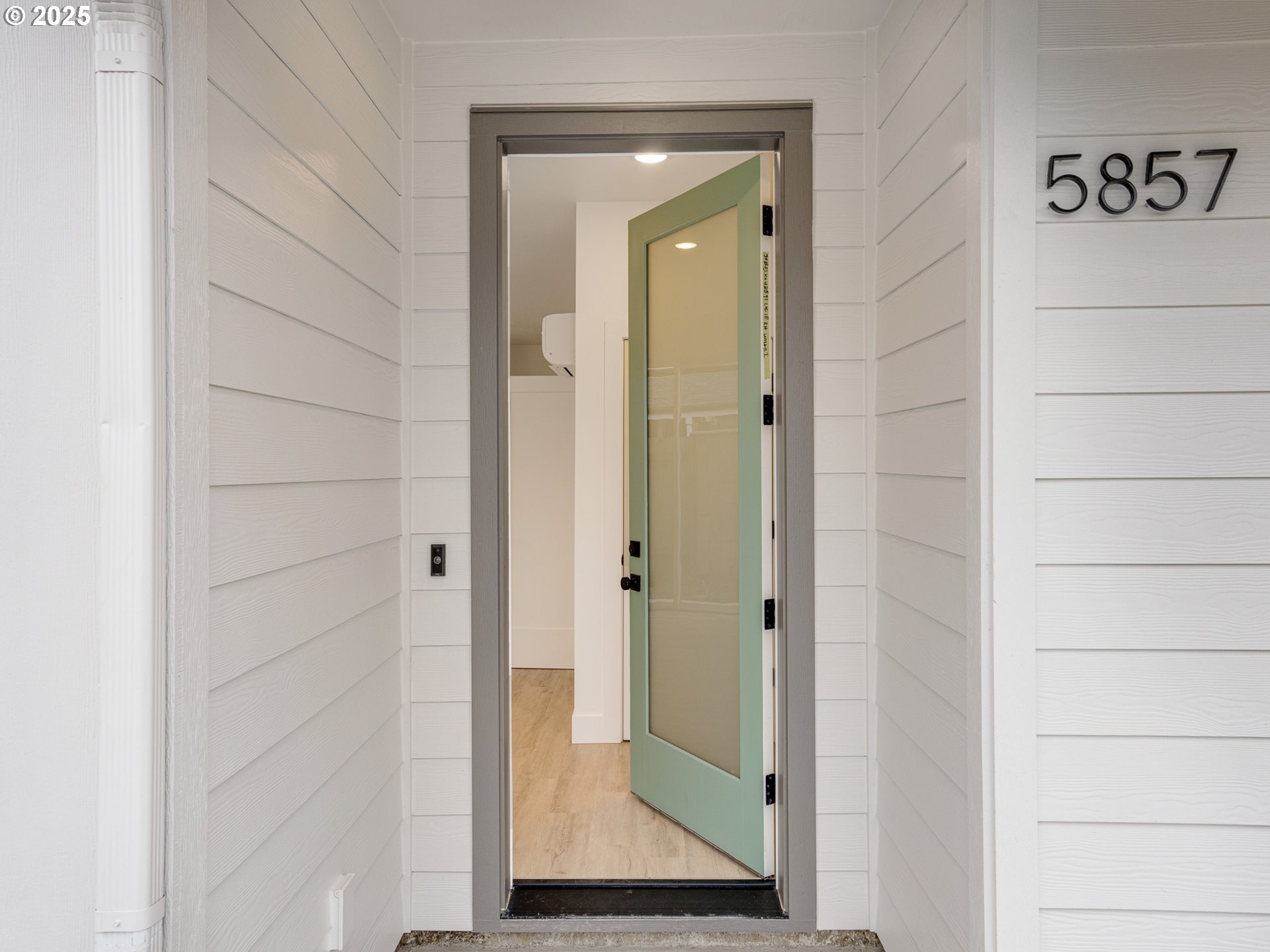 5855 Northeast Prescott Street Portland, OR 97218 - Photo 5 of 46