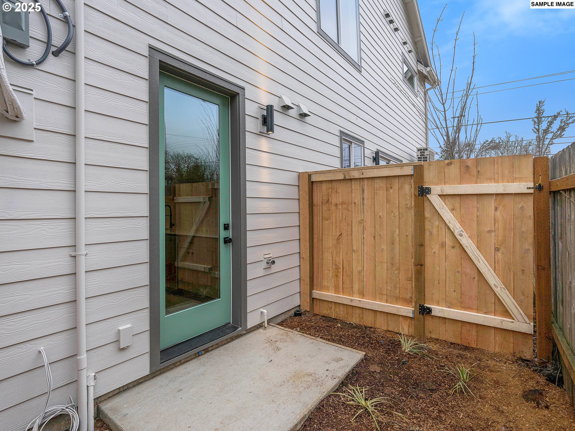 5855 Northeast Prescott Street Portland, OR 97218 - Photo 10 of 46