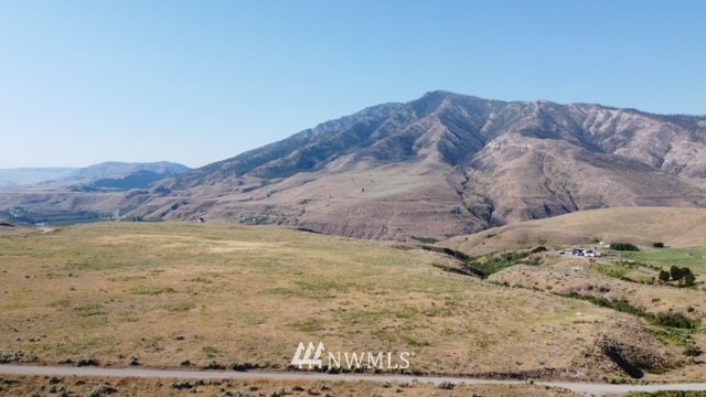 4 Buckhorn Mountain Road Pateros, WA 98846 - Photo 2 of 22 Gallery Image 2
