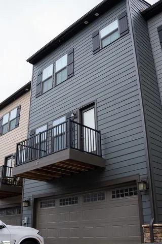 $2,300 | 17 Rollins Avenue, Greenville, SC 29607