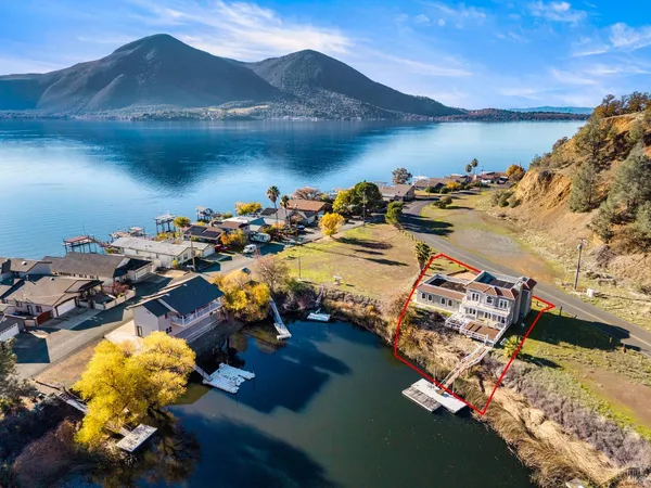 $615,000 | 11115 Lakeshore Drive, Clearlake, CA 95422