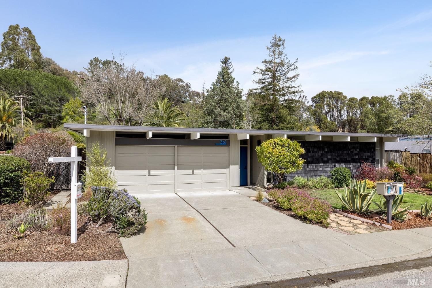 an outdoor view with patio